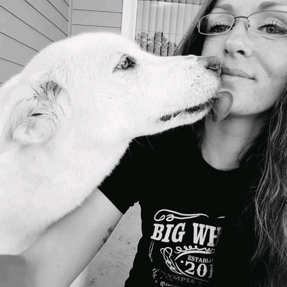 Meet your Posher, Alessandra